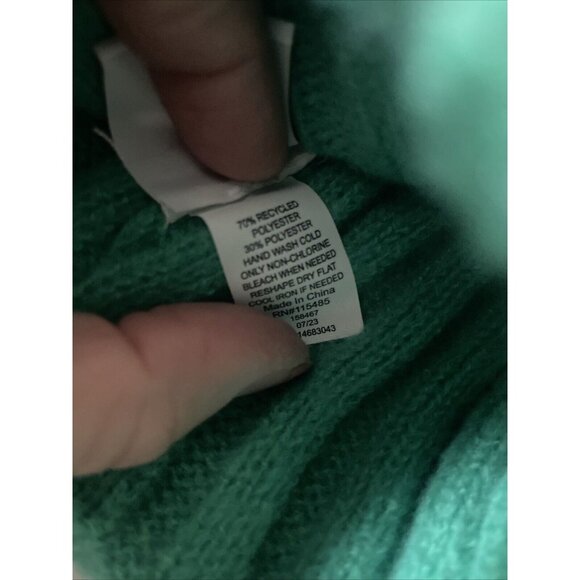 Sonoma Green Knit Hat, Scarf, and Gloves Set - Picture 4 of 5